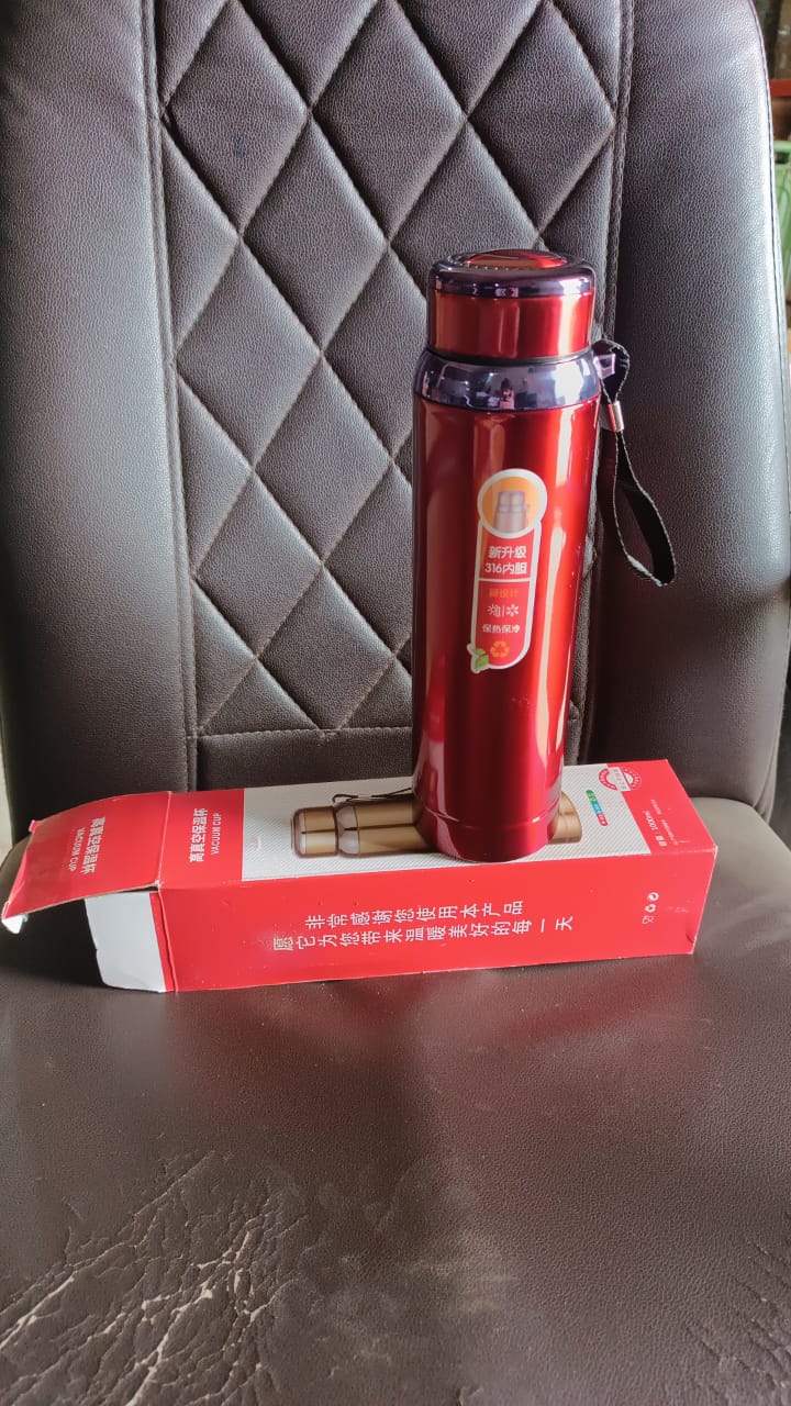 Vacuum Insulated Stainless Steel Bottle, Double walled (Approx 1000 ML / 1 Pc / Mix Color) Vacuum Insulated Stainless Steel Bottle, Double walled (Approx 1000 ML / 1 Pc / Mix Color)